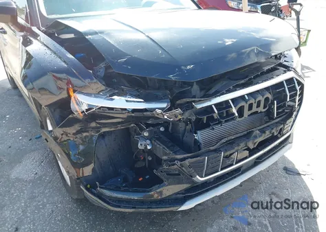 2020 Audi Q3 Premium 45 Tfsi Quattro Tiptronic z USA, uszkodzony, nr VIN WA1AECF33L1026593